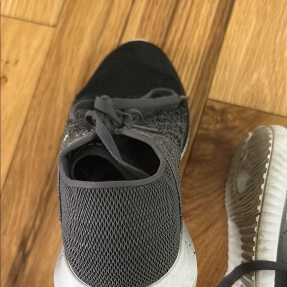 Under Armour Women's Black and Gray Athletic Shoes - Picture 9 of 16